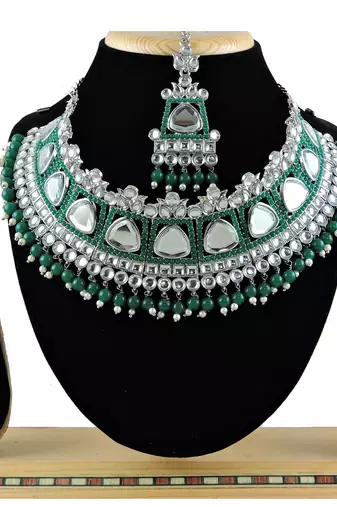Green designer function wear ad necklace set