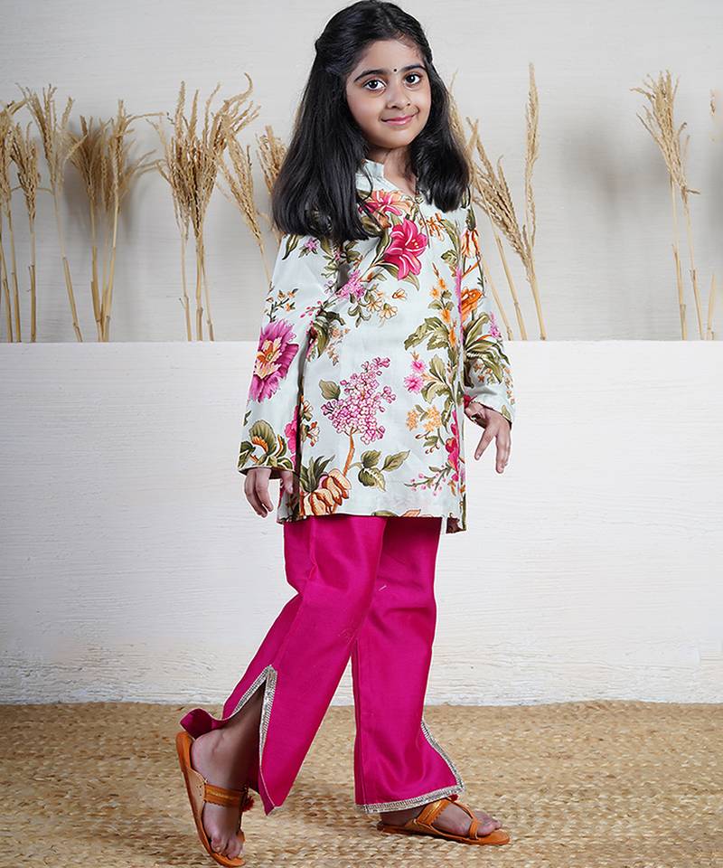 White floral printed chanderi kurta set