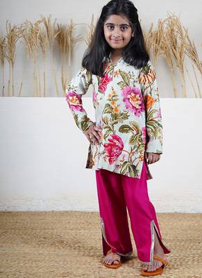 White floral printed chanderi kurta set 1