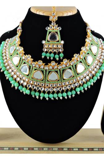 Green designer function wear ad necklace set