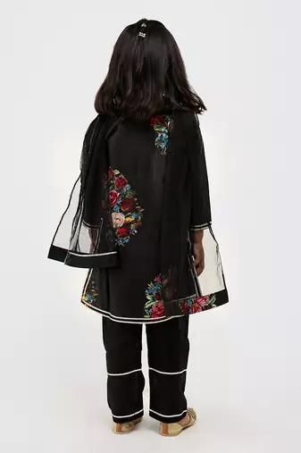 Black floral printed chanderi kurta set