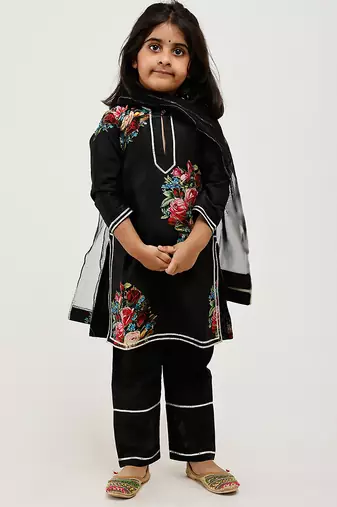 Black floral printed chanderi kurta set