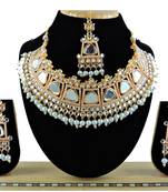 Multicolor designer function wear ad necklace set