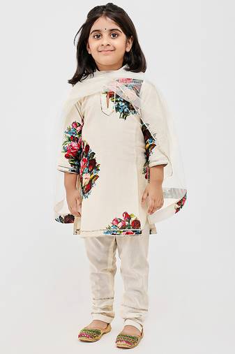 White floral printed chanderi kurta set