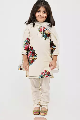 White floral printed chanderi kurta set