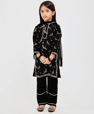 Black floral printed chanderi kurta set 1