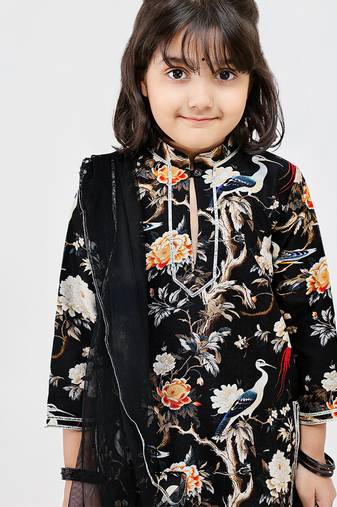 Black floral printed chanderi kurta set