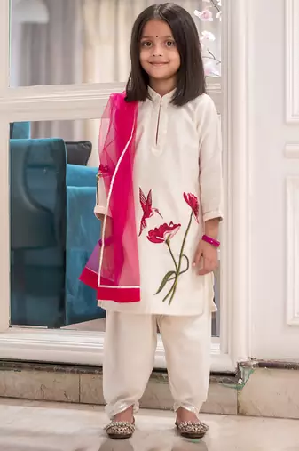 White floral printed chanderi kurta set