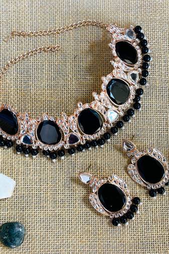 Black designer function wear ad necklace set