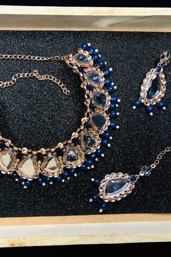 Maroon designer function wear ad necklace set