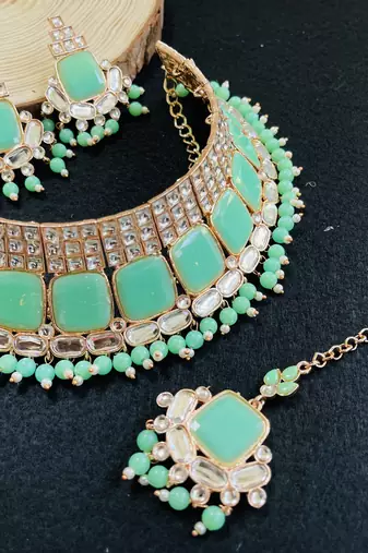 Green designer function wear ad necklace set