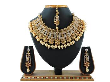 Multicolor designer function wear ad necklace set 1