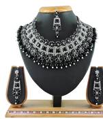 Black designer function wear ad necklace set