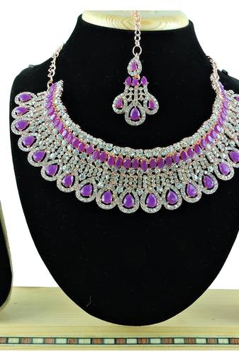 Purple designer function wear ad necklace set