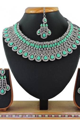 Green designer function wear ad necklace set