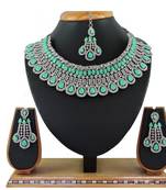 Green designer function wear ad necklace set
