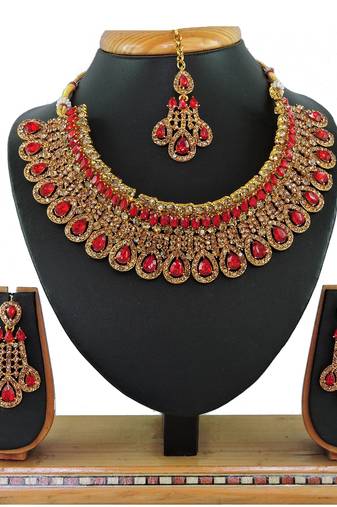 Red designer function wear ad necklace set