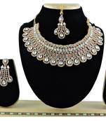 Multicolor designer function wear ad necklace set