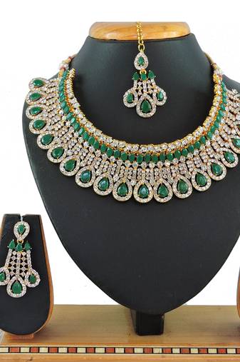 Green designer function wear ad necklace set