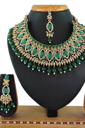 Green designer function wear ad necklace set
