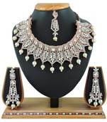 Multicolor designer function wear ad necklace set