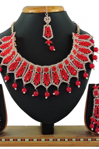 Red designer function wear ad necklace set
