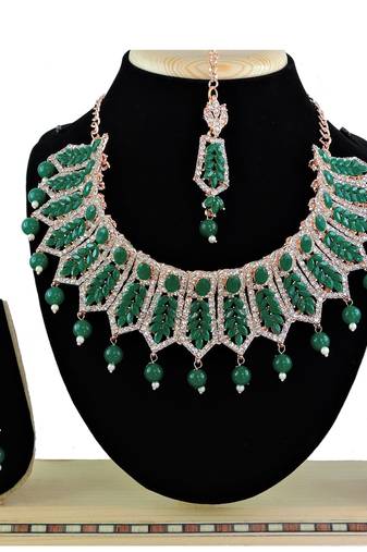 Green designer function wear ad necklace set