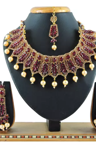 Maroon designer function wear ad necklace set