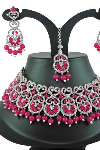 Red designer function wear ad necklace set