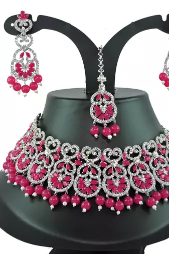 Red designer function wear ad necklace set