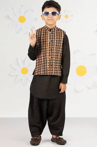 Boy's black cotton nehru jacket kurta set - floral print summer ethnic wear (size 31-35)