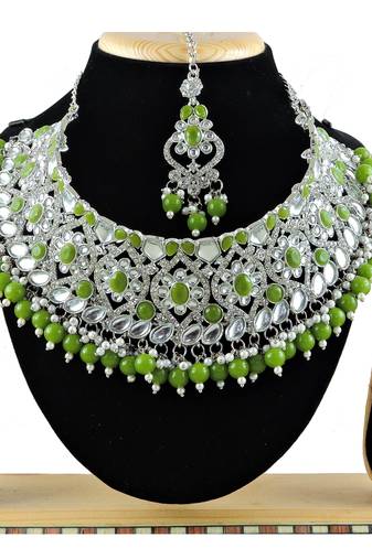 Green designer function wear ad necklace set