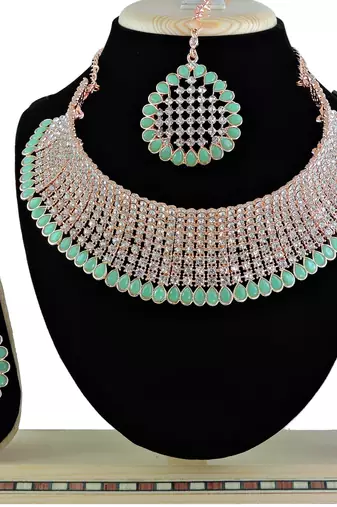 Green designer function wear ad necklace set