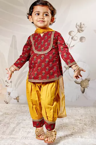 Girl's traditional raksha bandhan outfit - red cotton kurta patiala set with dupatta floral print for festival wear