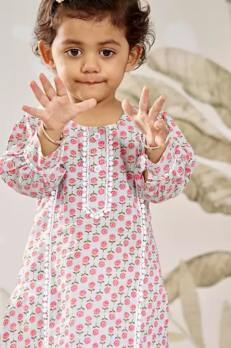 Girl's traditional aqua cotton kurta leggings set with floral print for festival wear collection (22-30)