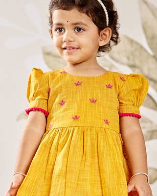 Girl's traditional janmashtami outfit - mustard cotton kurta dhoti set with thread embroidery floral print (size 22-30) 2