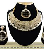 Multicolor designer function wear ad necklace set