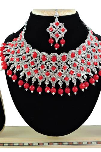 Red designer function wear ad necklace set