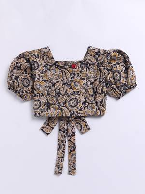 Girl's summer cotton clothing set - black kalamkari block print crop top with wide leg pants for casual wear 3