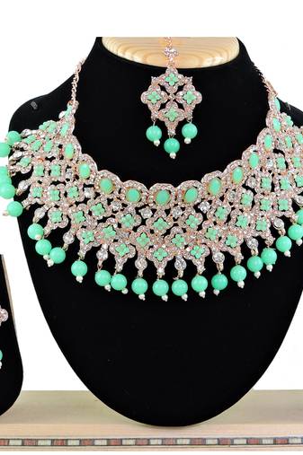 Green designer function wear ad necklace set