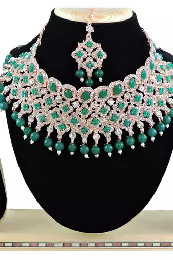 Green designer function wear ad necklace set