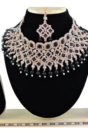 Black designer function wear ad necklace set