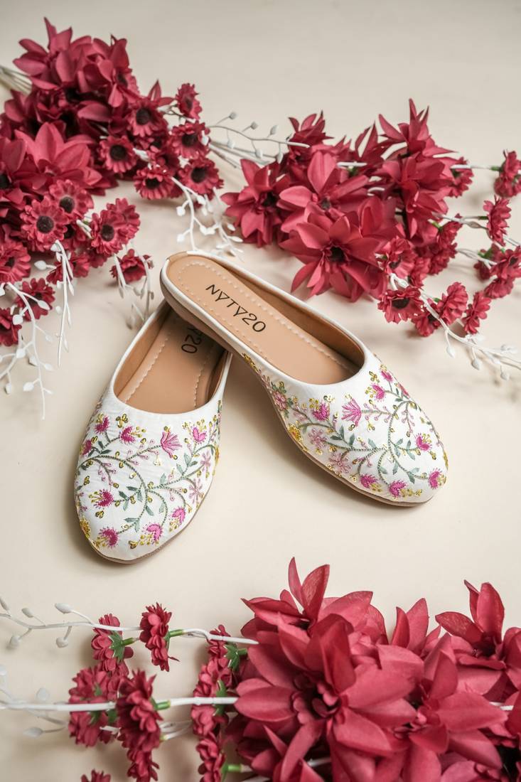 Embroidery work jutti , inside leather finish with heavy soft sole