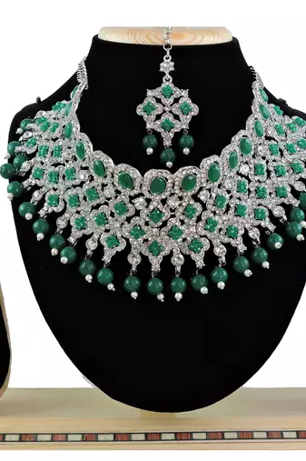 Green designer function wear ad necklace set