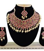 Multicolor designer function wear ad necklace set