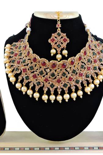 Multicolor designer function wear ad necklace set