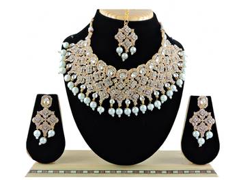 Multicolor designer function wear ad necklace set 1