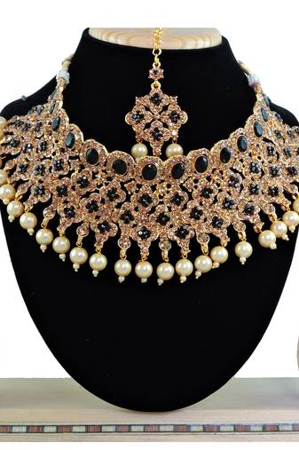Black designer function wear ad necklace set