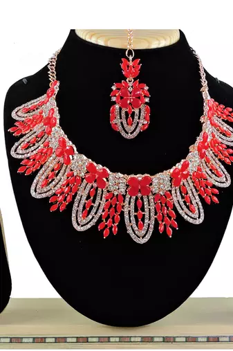 Red designer function wear ad necklace set