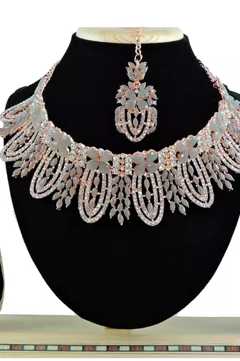 Grey designer function wear ad necklace set